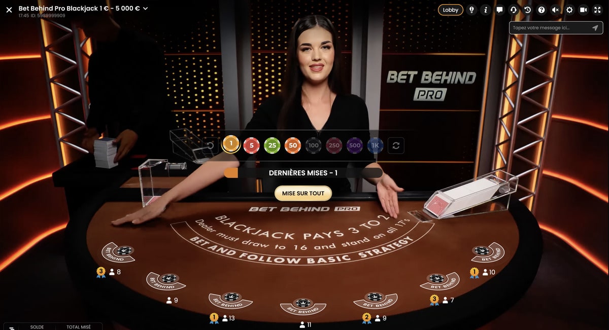 Croupière en live Bet Behind Pro Blackjack