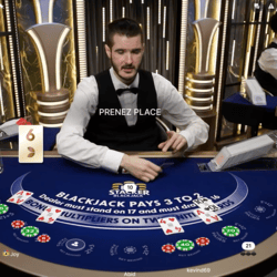 Bet Stacker Blackjack sur Azur Casino